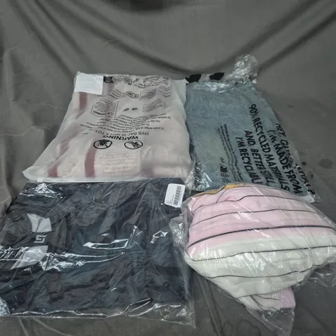 APPROXIMATELY 25 ASSORTED CLOTHING AND FASHION PRODUCTS IN VARIOUS STYLES AND SIZES - COLLECTION ONLY
