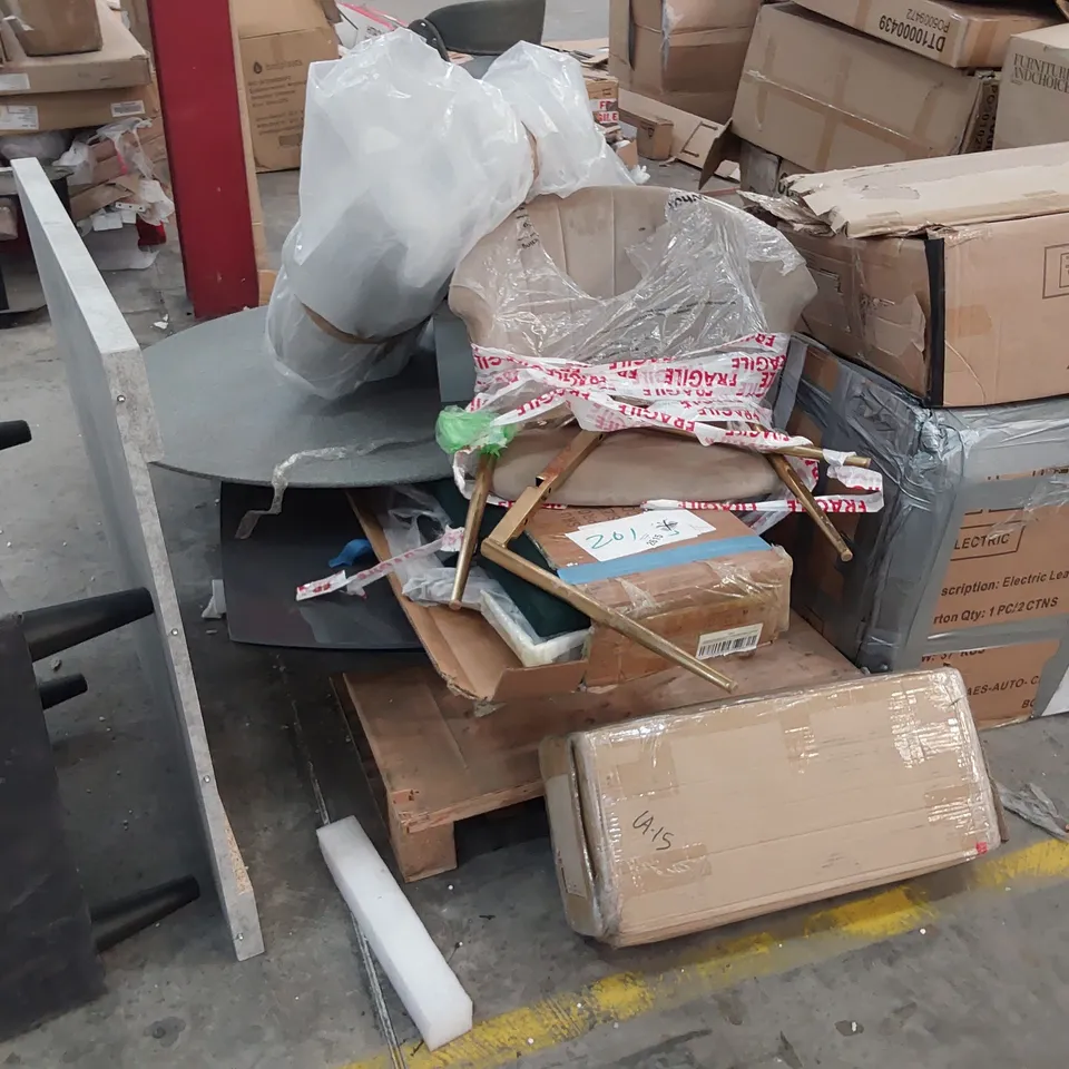 PALLET OF ASSORTED FURNITURE PARTS, INCLUDING CAESAR ELECTRIC CHAIR BASE, FOOTSTOOL, DINING CHAIR PARTS, DINING TABLE TOPS.