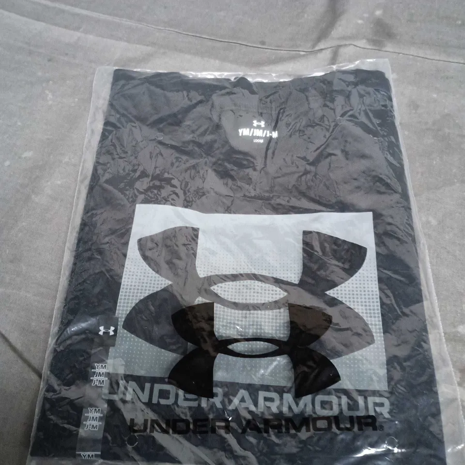 UNDER ARMOUR T-SHIRT – BLACK – SIZES M 