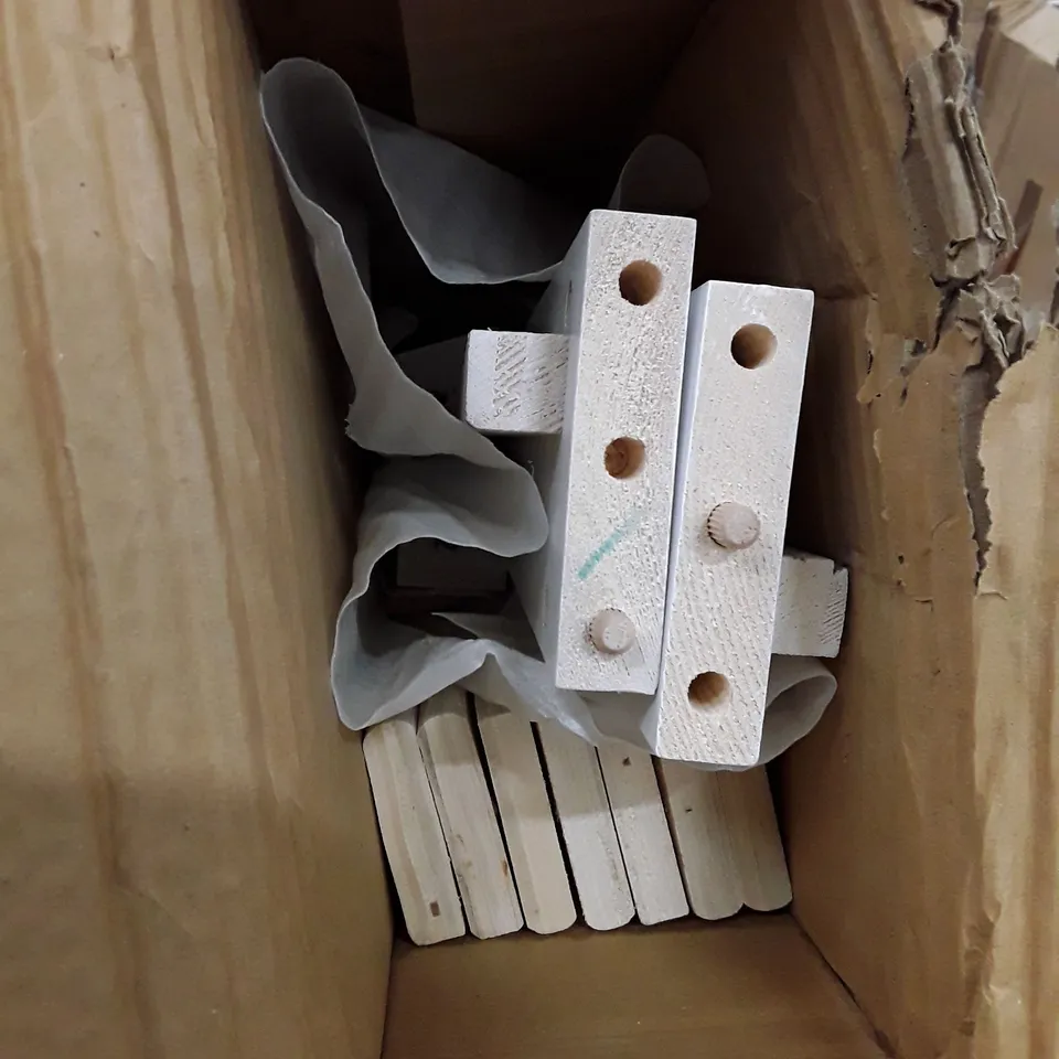 BOXED SHANE 3FT BED FRAME - WHITE