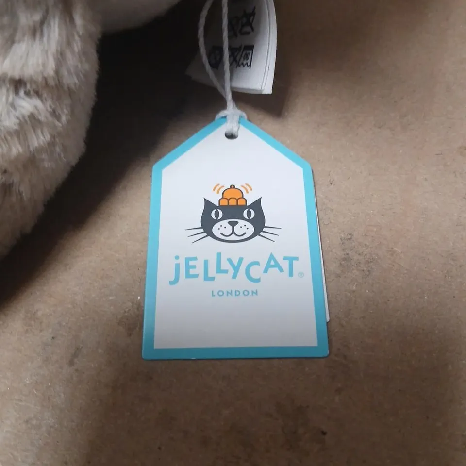 JELLYCAT BLOSSOM BEIGE BUNNY 'PETAL' PLUSH TOY – LONDON