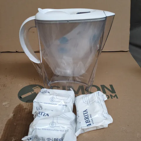 BRITA WATER FILTER PITCHER WITH 3 REPLACEMENT FILTERS