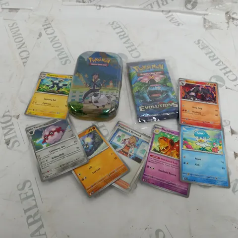 ASSORTED POKEMON TRADING CARD PRODUCTS TO INCLUDE; TCG CROWN ZENITH MINI TIN, DRAGON MAJESTY AND EVOLUTION BOOSTER PACKS AND SMALL COLLECTION OF LOOSE CARDS