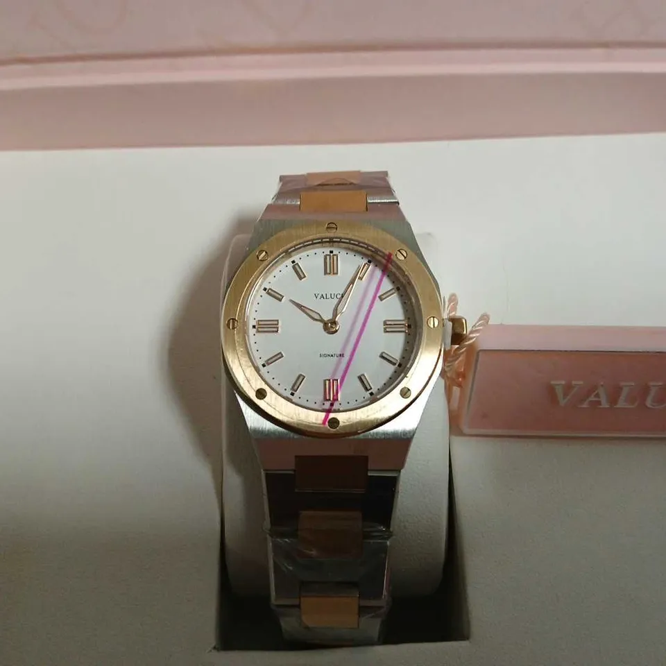 BOXED VALUCHI SIGNATURE - 31MM WATCH