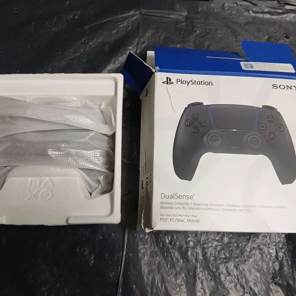 SONY PLAYSTATION DUALSENSE WIRELESS CONTROLLER – BLACK, BOXED