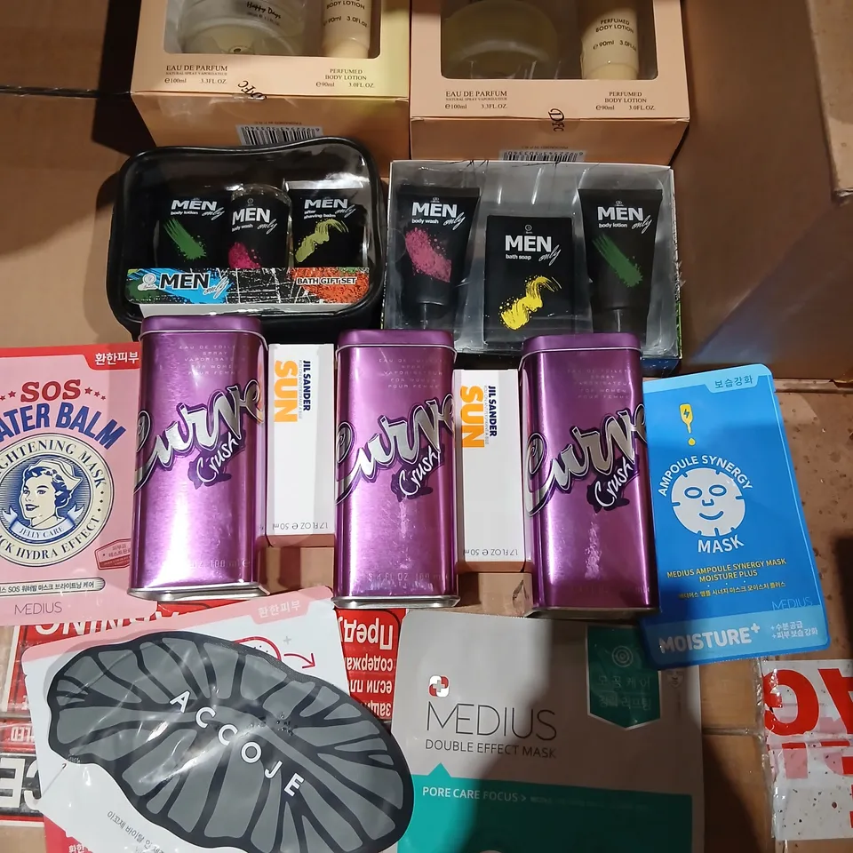 LARGE QUANTITY OF ASSORTED HEALTH & BEAUTY PRODUCTS – ASSORTED COSMETICS, FRAGRANCE & SKINCARE ITEMS (EYELASHES, MASKS, LOTIONS)