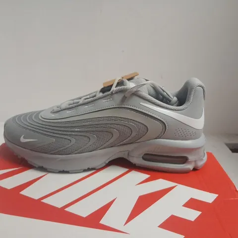 NIKE AIR MAX 97 WOLF GREY/WHITE – UK 9 (US 10)