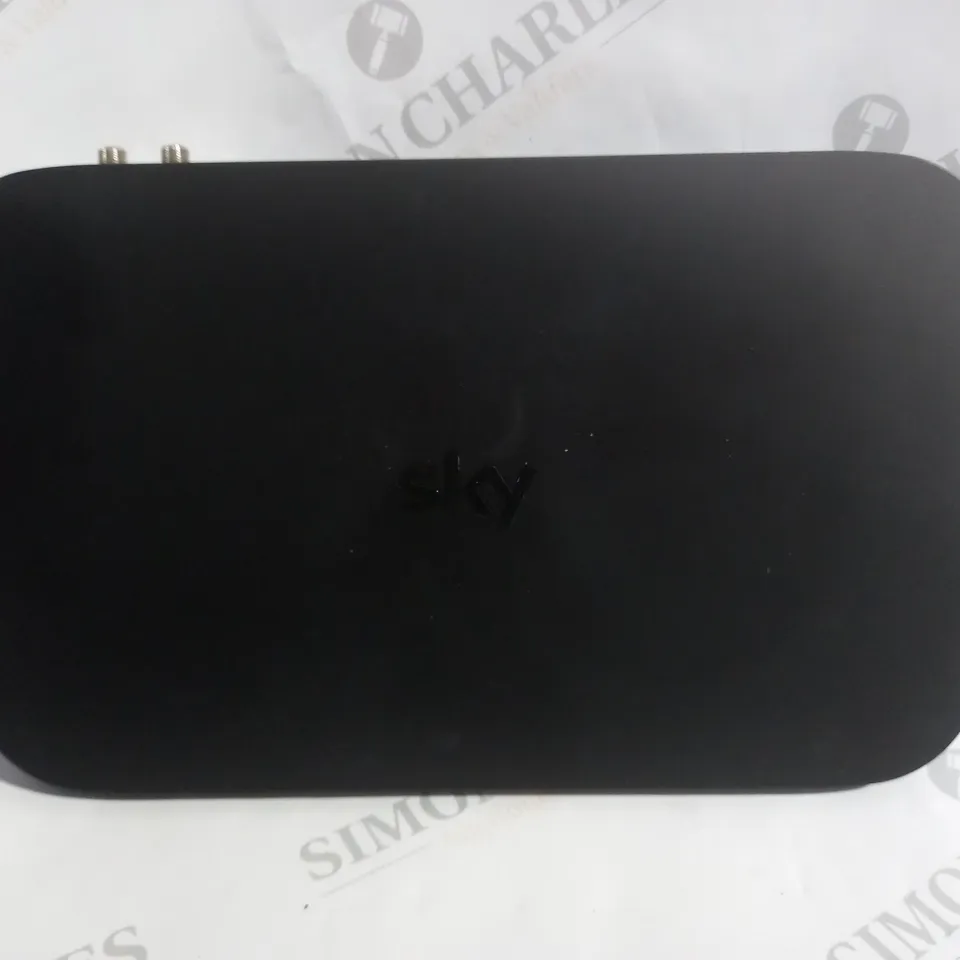 SKY Q BOX ES240 2TB SATELLITE RECEIVER