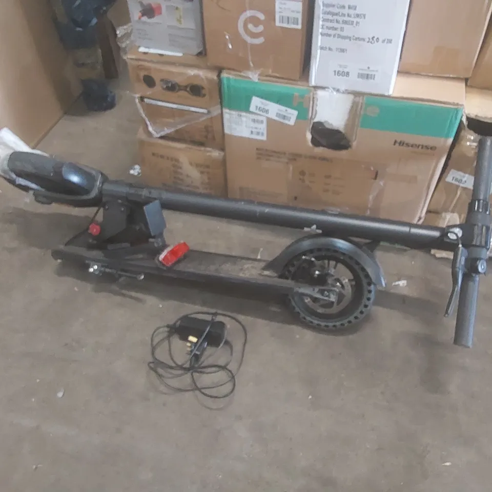 BUSBI FIREFLY ELECTRIC SCOOTER  RRP £300