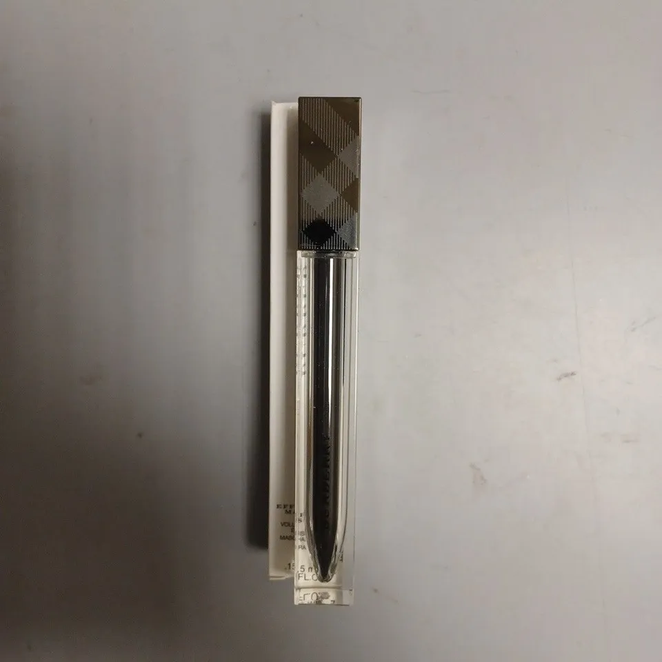 APPROXIMATELY 20 BOXED BURBERRY EFFORTLESS MASCARA 4.5ML IN MIDNIGHT BLACK 