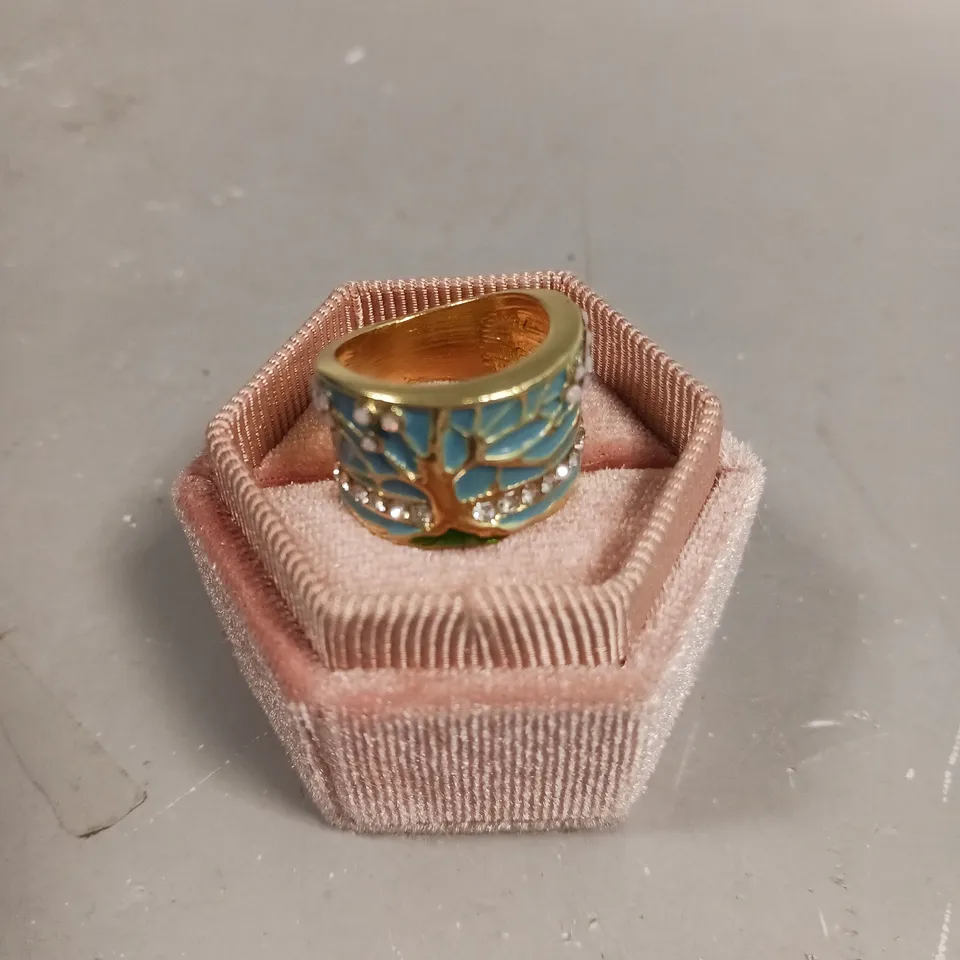 PANDORA TIARA WISHBONE RING