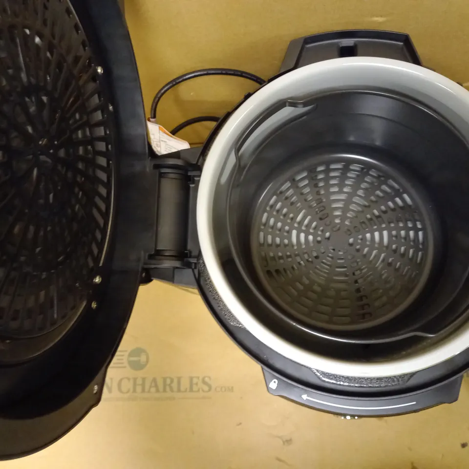 NINJA FOODI MAX MULTI-COOKER 