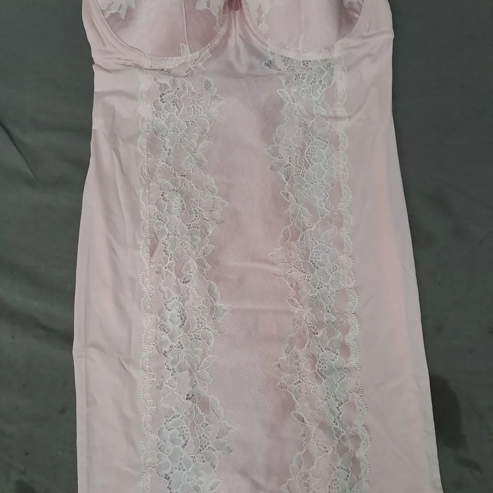 BOX OF APPROXIMATELY 15 ASSORTED LACE SLIP DRESSES IN PINK (SIZES VARY)