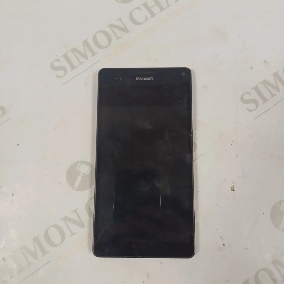 MICROSOFT LUMIA 950 MOBILE PHONE