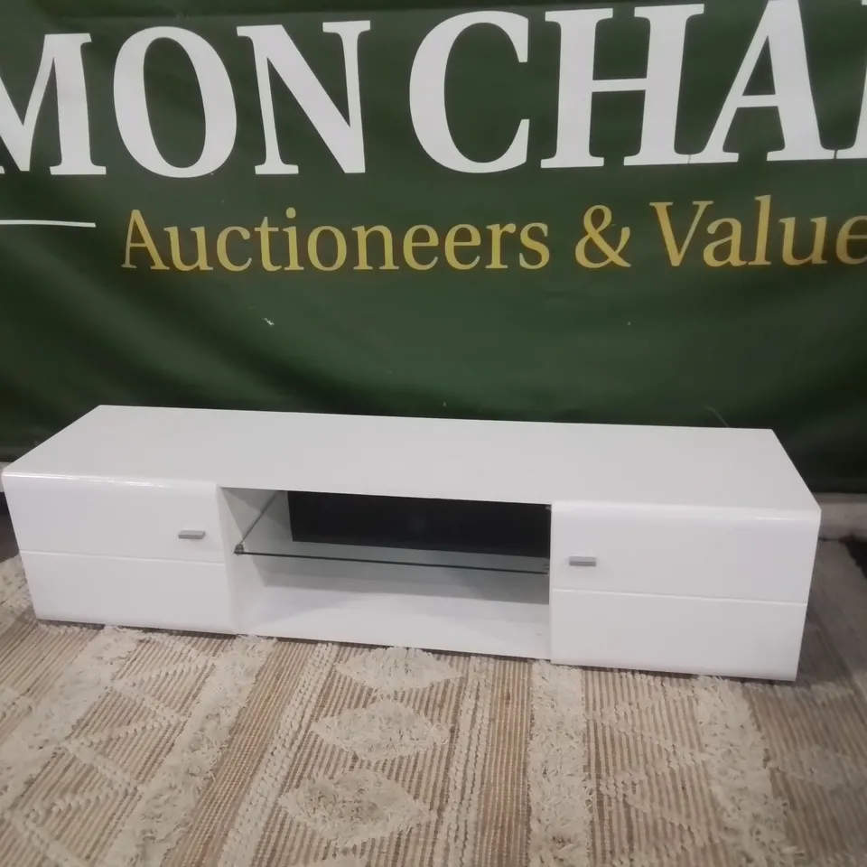 VALUEMARK REX WHITE TV UNIT  RRP £245