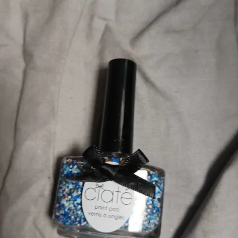 BOX OF APPROXIMATELY 250 CIATÉ LONDON NAIL POLISH – MURAL MOMENT (PP208)-NO EXPIRY DATE SHOWN 