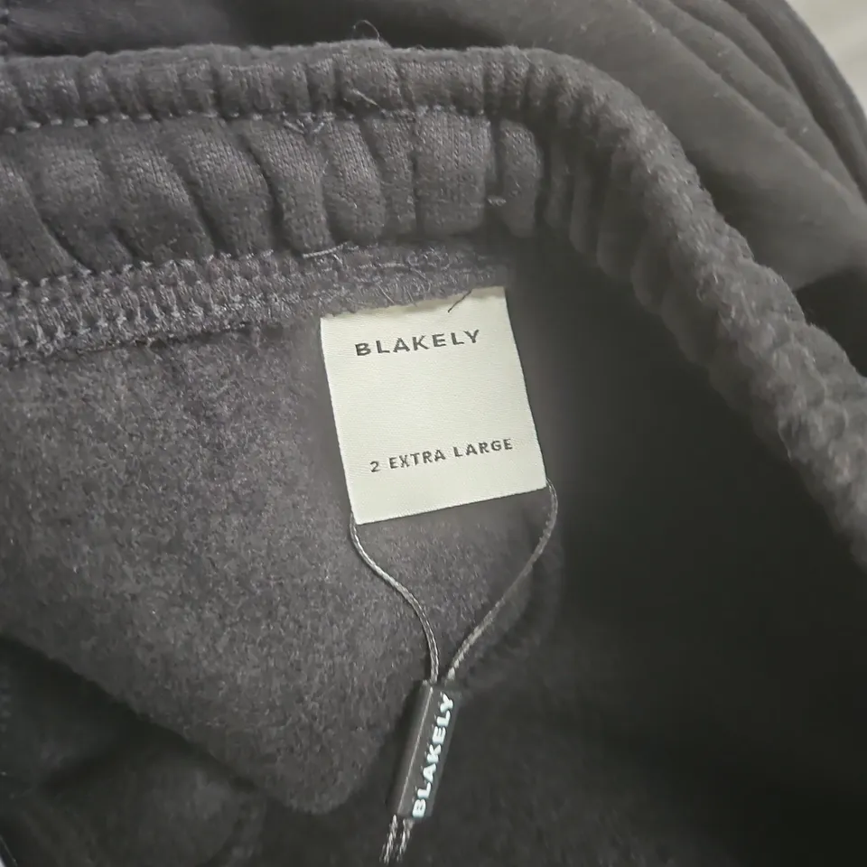 BLAKELY BLACK JOGGERS – 2 EXTRA LARGE
