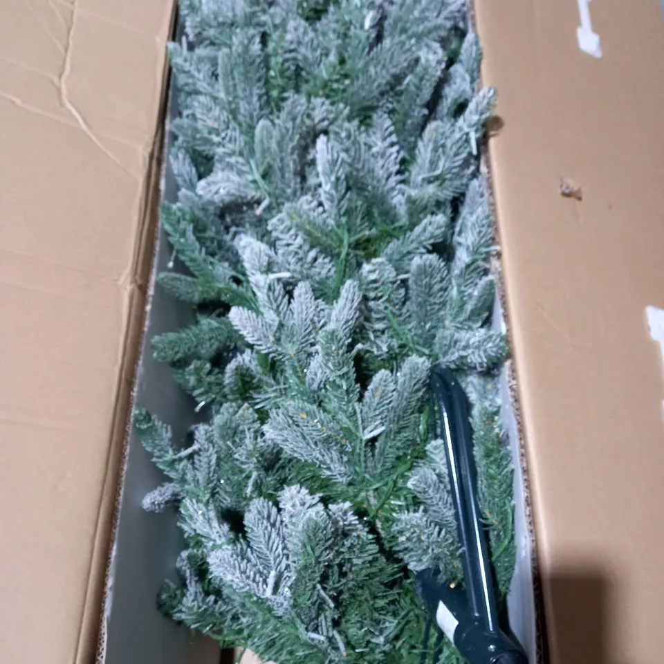JM BY JULIEN MACDONALD SPARKLING FRAISER CHRISTMAS TREE 6FT - COLLECTION ONLY