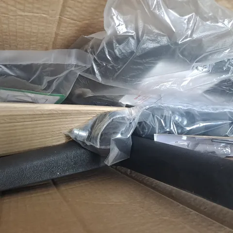 BOXED GAS LIFT OFFICE CHAIR - BLACK (1 BOX)