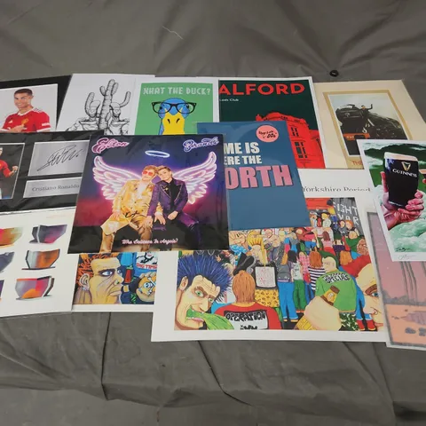 LOT OF APPROXIMATELY 14 ASSORTED ART PRINTS