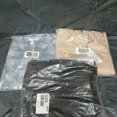 APPROXIMATELY 15 ASSORTED WOMENS CLOTHING PRODUCTS IN VARIOUS STYLES & SIZES