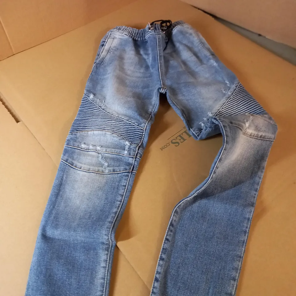 BALMAIN DENIM JEANS WITH RIBBED DETAIL - SIZE 10A