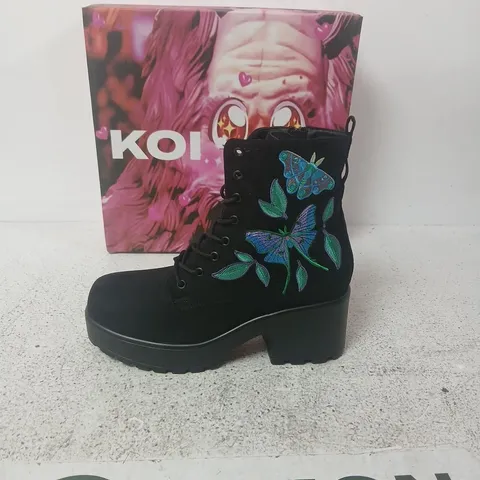 KOI BUTTERFLY DUNE SUEDE PLATFORM MILITARY BOOTS – BLACK, UK 8
