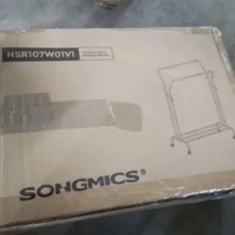 BOXED SONGMICS CLOTHES RACK