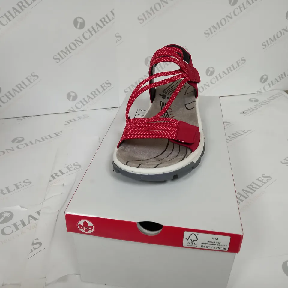 RIEKER OUTDOOR SANDALS SIZE 6