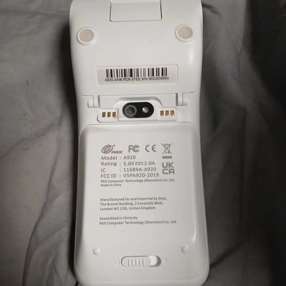 DOJO A920 CARD MACHINE  WITH DOCKING CRADLE AND USB CHARGER
