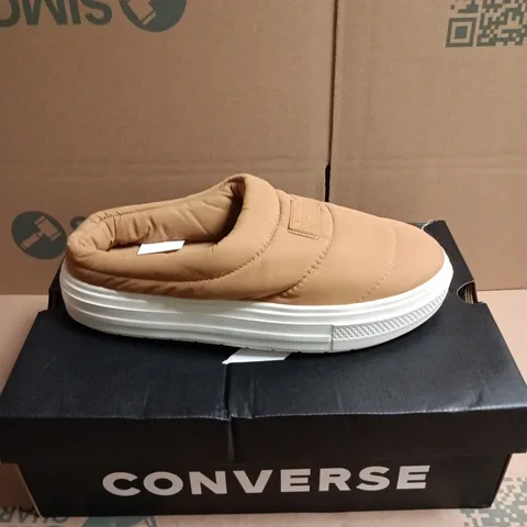 BOXED PAIR OF CONVERSE CHUCK TAYLOR ALL STAR ELEMENTS MULES - 8