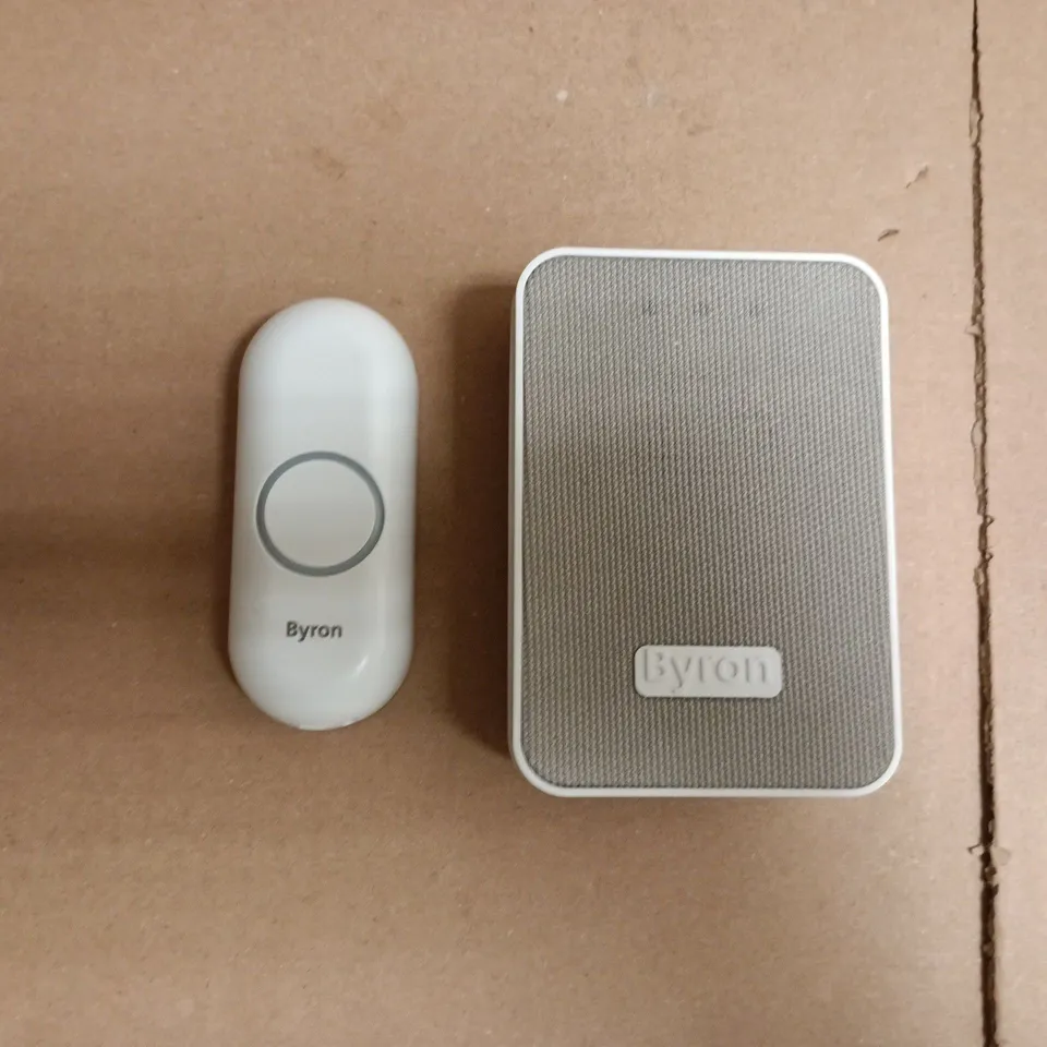 BOXED BYRON PORTABLE WIRELESS DOORBELL SET