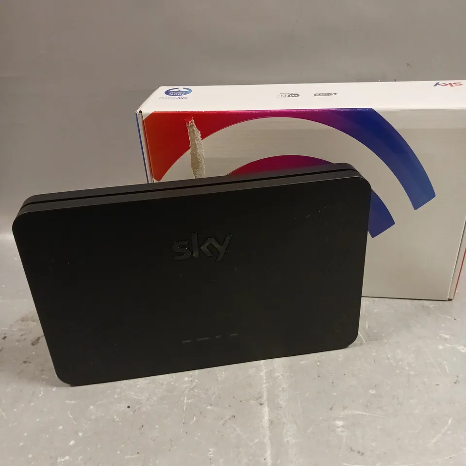 BOXED SKY SR203 WIFI ROUTER 