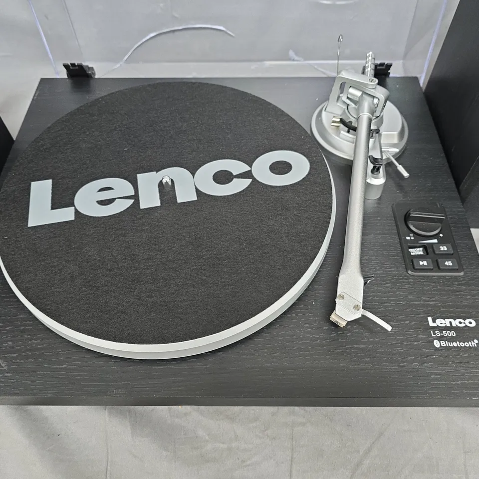 LENCO LS-500 BLUETOOTH TURNTABLE WITH TWO SPEAKERS