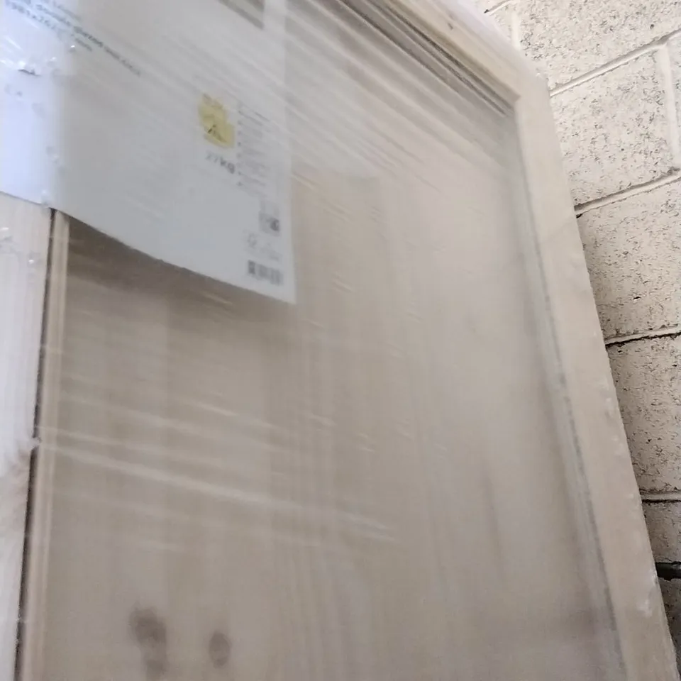 2XG NORDIC SOFTWOOD GLAZED DOOR 1981 × 762 × 44MM glass broken 