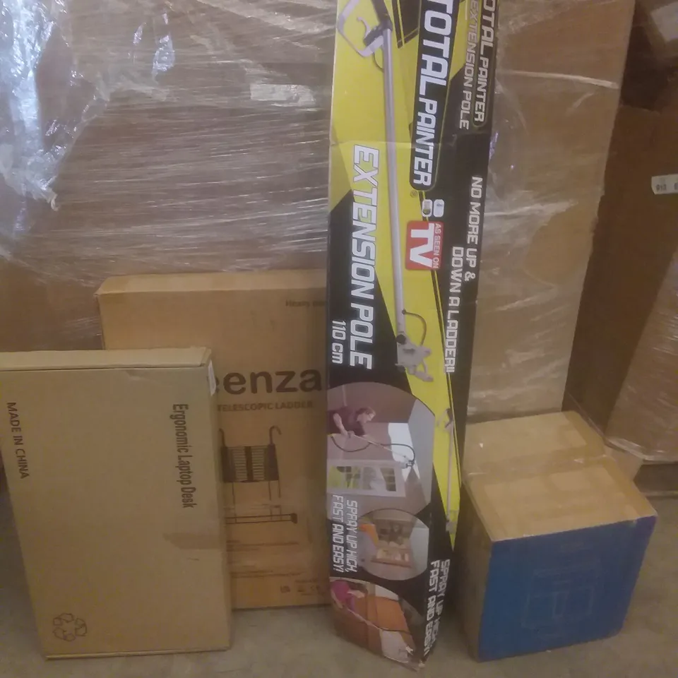 PALLET OF ASSORTED ITEMS INCLUDING ERGONOMIC LAPTOP DESK, TELESCOPIC LADDER, AIR FRYER, EXTENSION POLE