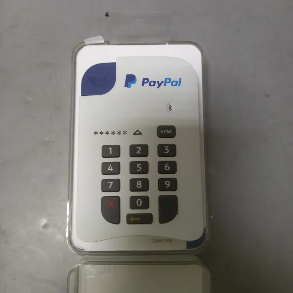 PAYPAL HERE CARD PAYMENT MACHINE FOR MOBILE AND TABLET WHITE