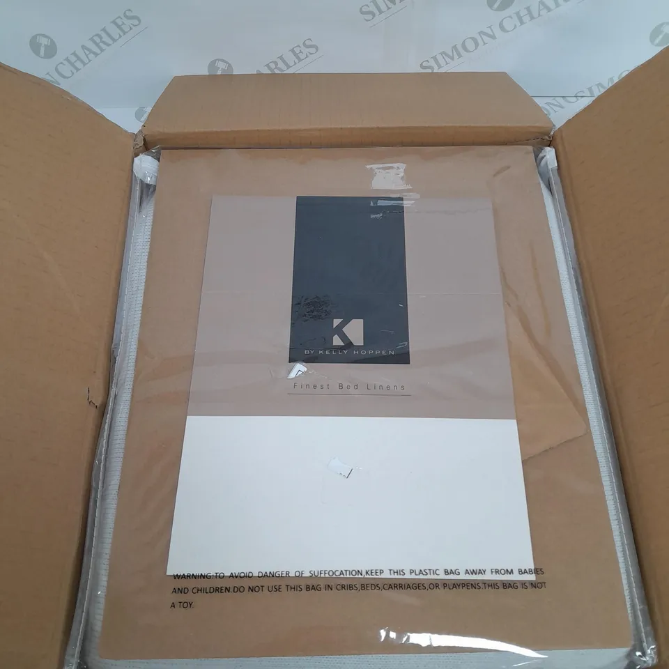 KELLY HOPPEN FINEST BED LINENS 