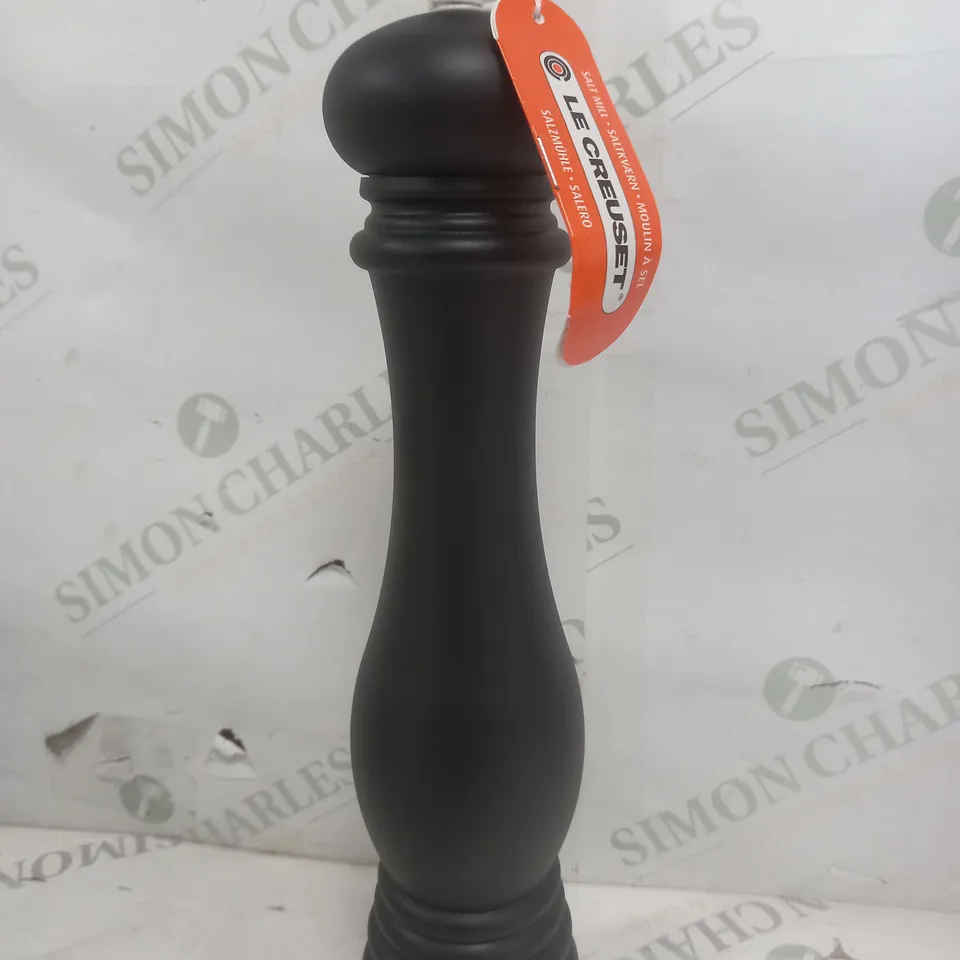 LE CREUSET SALT MILL MATTE BLACK 30 CM