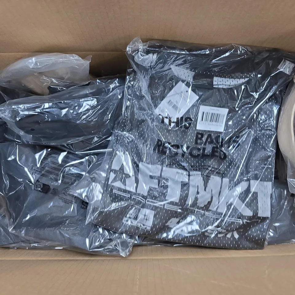 APPROXIMATELY 12 ASSORTED CLOTHING ITEMS IN VARIOUS SIZES, COLOURS & STYLES TO INCLUDE FOOTBALL JERSEY, SWEETHEART BRA, ACTIVE RELAXED SWEATPANTS, ETC