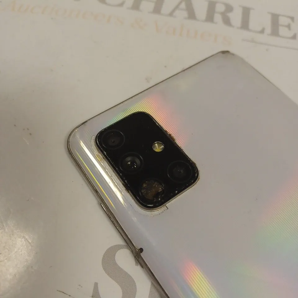 SAMSUNG MOBILE PHONE