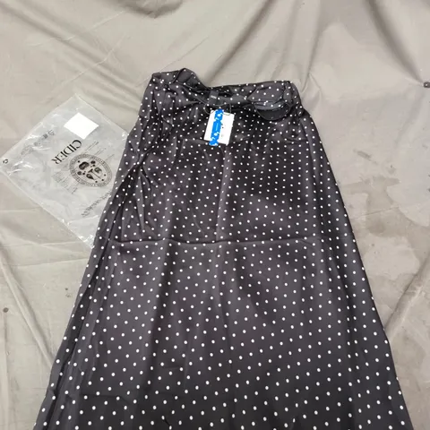 CIDER BLACK POLKA DOT SKIRT – WHITE DOTS – UK XL