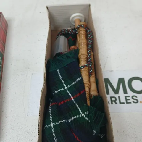JUNIOR PLAYABLE BAGPIPES β SCOTLAND'S NATIONAL MUSICAL INSTRUMENT IN PLAID BOX