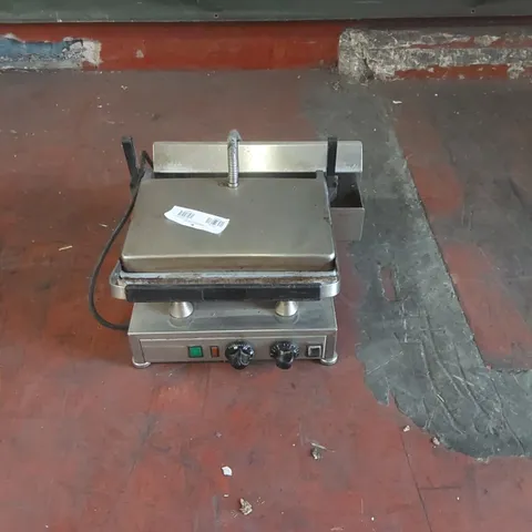VELOX COMMERCIAL SANDWICH PRESS/CONTACT GRILL