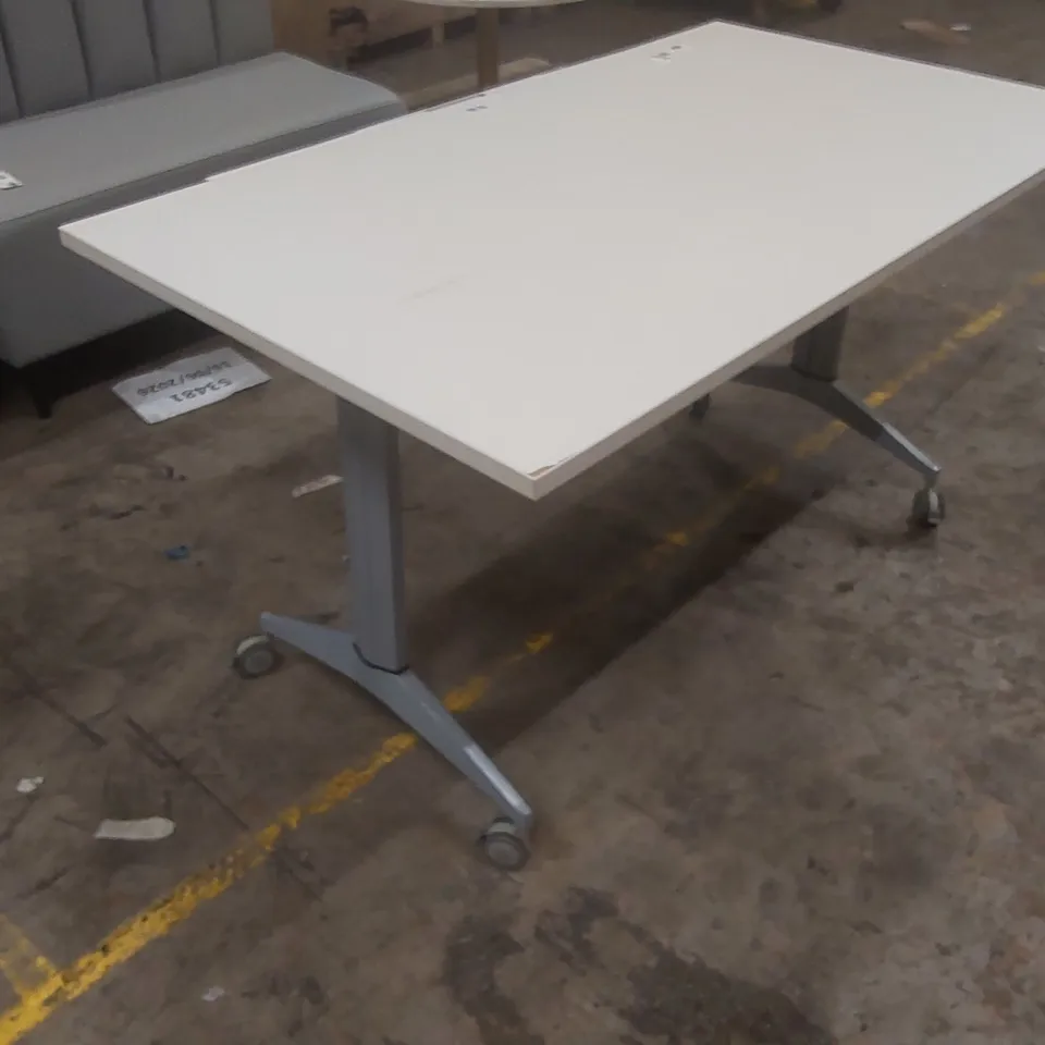 PORTABLE FOLD UP DESK