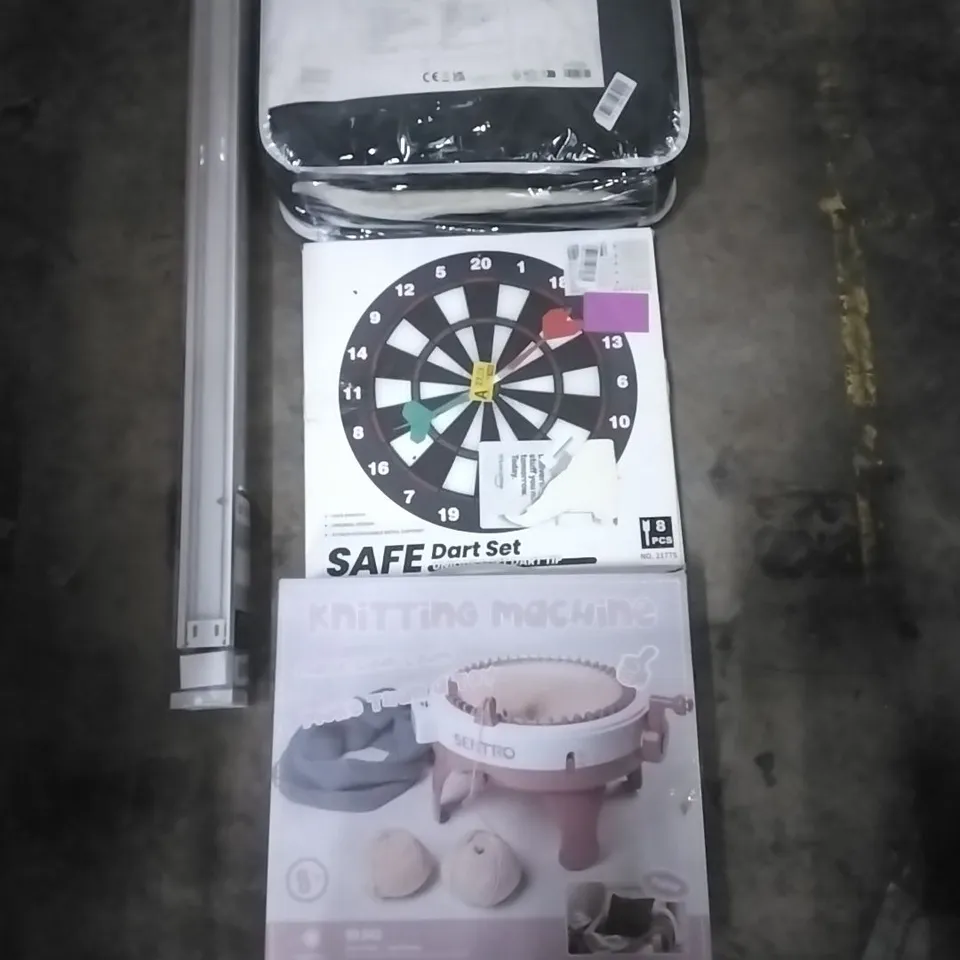 PALLET OF HOUSEHOLD ITEMS TO INCLUDE ELECTRIC BLANKET, BLINDS, SAFE DART SET,KNITTING MACHINE AND OTHER ASSORTED ITEMS...