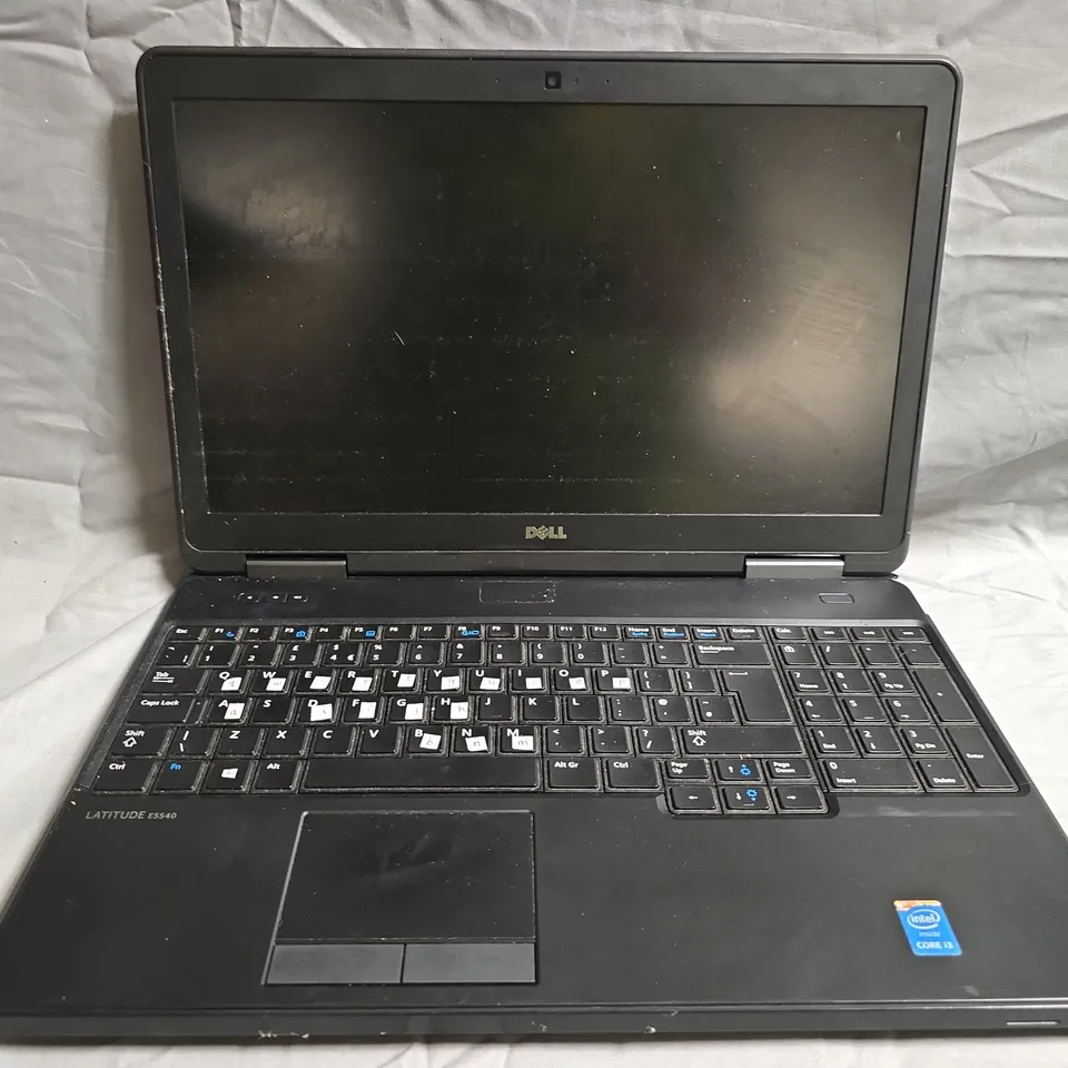 DELL LATITUDE E5540 LAPTOP