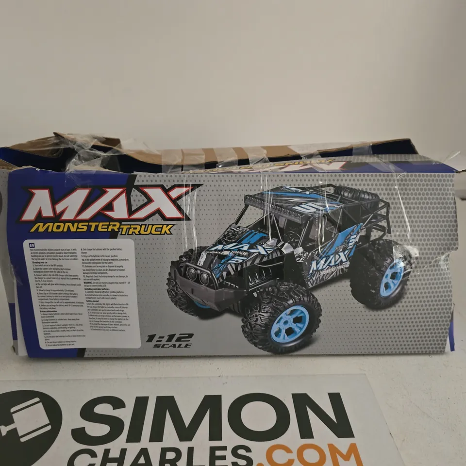 AXIAL 1:12 SCALE RC MONSTER TRUCK – BOXED