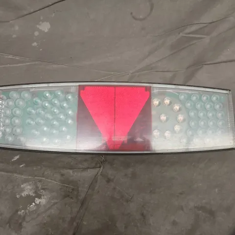 TRUCKLITE REAR COMBINATION LAMP 24V (MODEL 756)