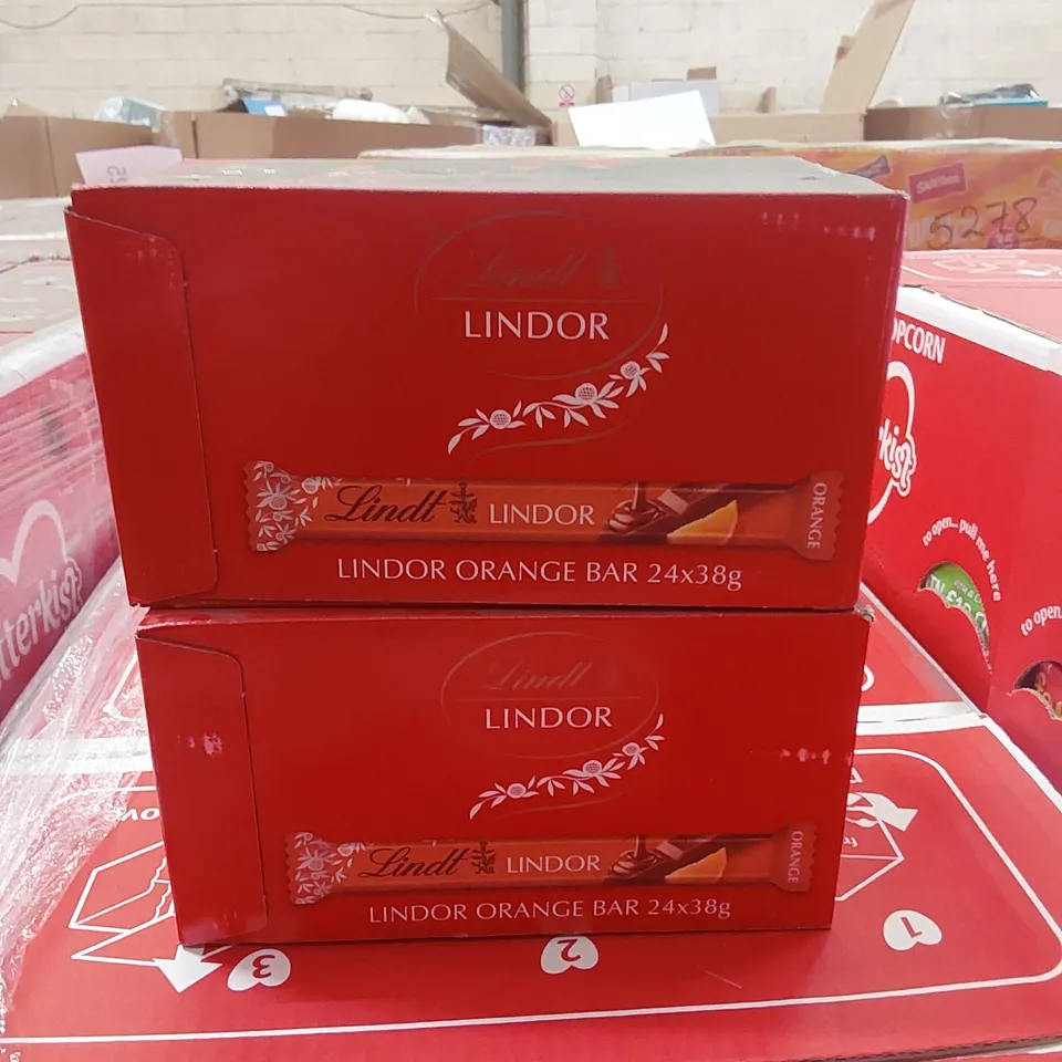 PALLET TO CONTAIN A MIXED ASSORTMENT OF BOXED SWEATS AND CONFECTIONERY ITEMS TO INCLUDE; BUTTERKIST TOFFEE POPCORN, CADBURY DAIRY MILK BUTTONS, LINDOR ORANGE BARS